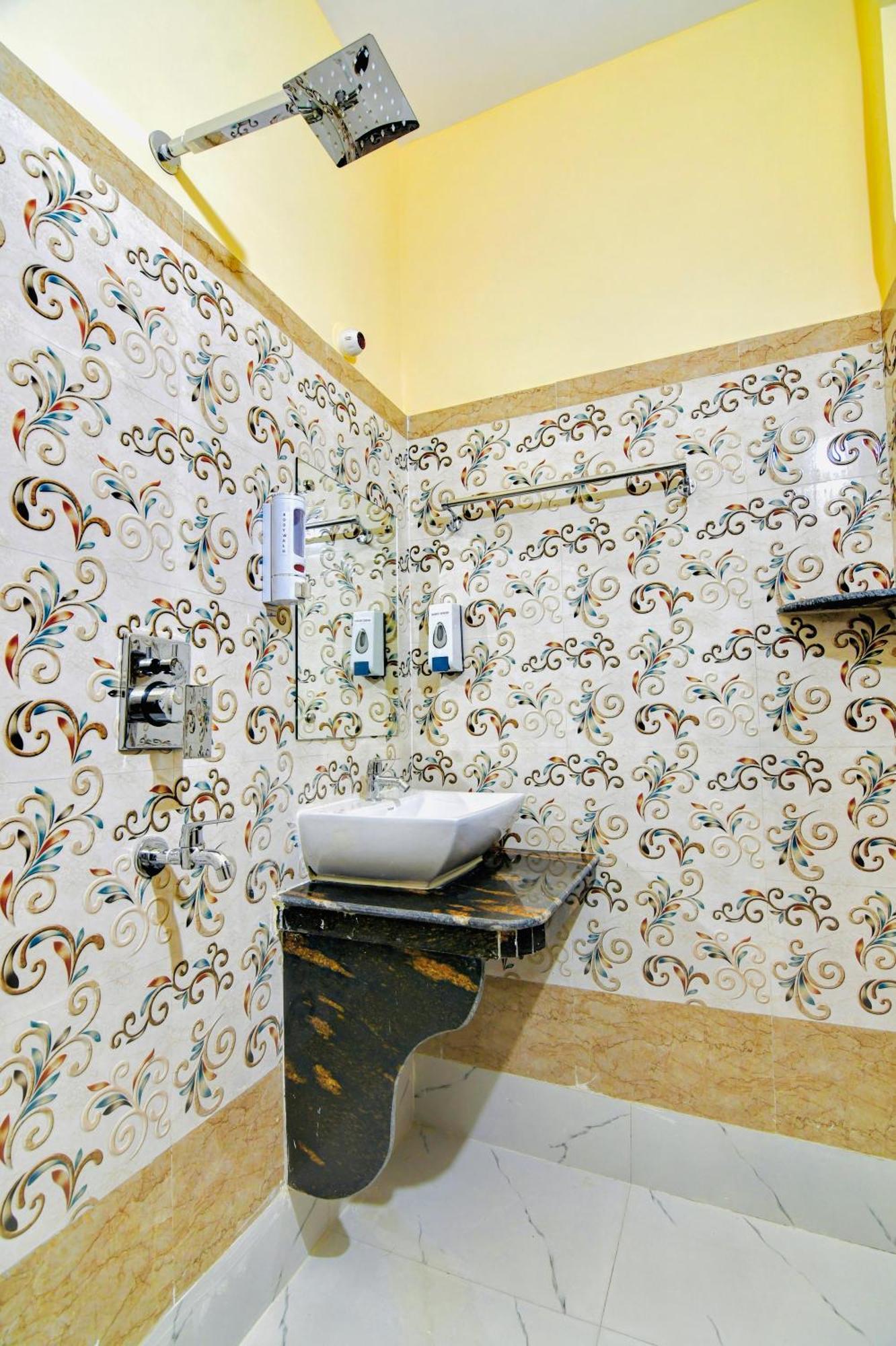 Hotel Kanan Inn Kolkata Ngoại thất bức ảnh